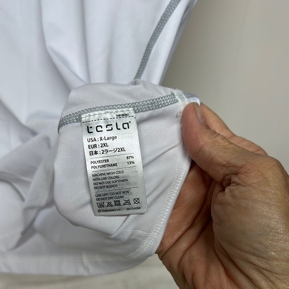 Tesla Compression Sports White Short Sleeve Tee - Picture 6 of 8